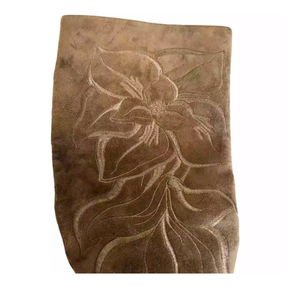 Isola Womens Floral Suede Cone Heels Boots Side Zip Brown Knee High Preppy 7M - Picture 7 of 7